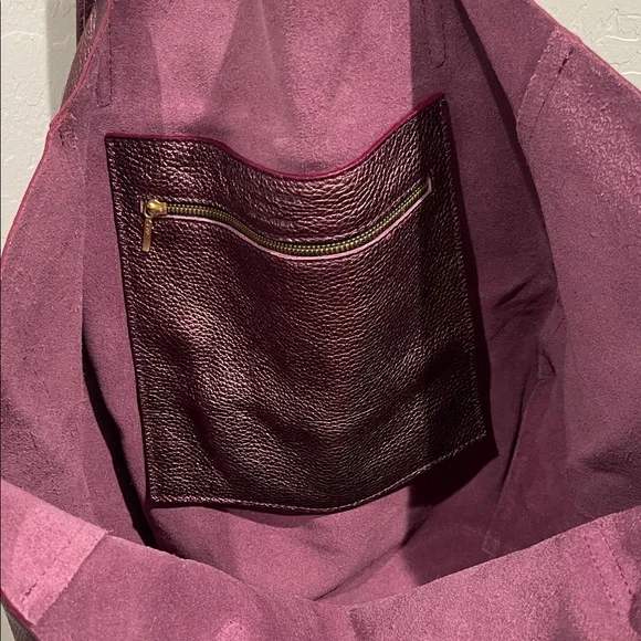 Kurt Geiger Metallic Burgundy Tote Bag  NWOT - Picture 3 of 3